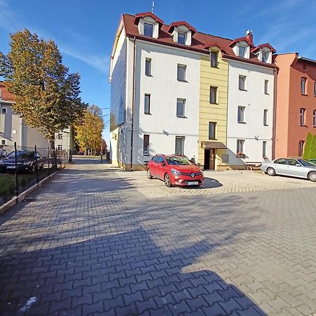 Apartament Radiostacja, Parking Free, Klimatyzacja 格利维采 外观 照片