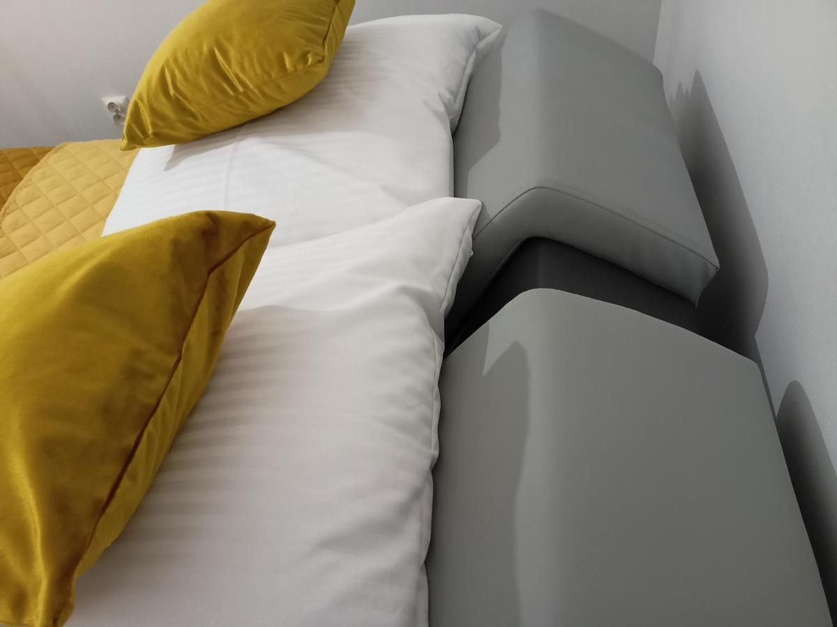 Apartament Radiostacja, Parking Free, Klimatyzacja 格利维采 外观 照片